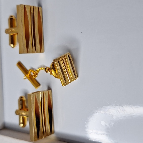 SWANK Other - #127  Swank Cuff links and matching tie pin